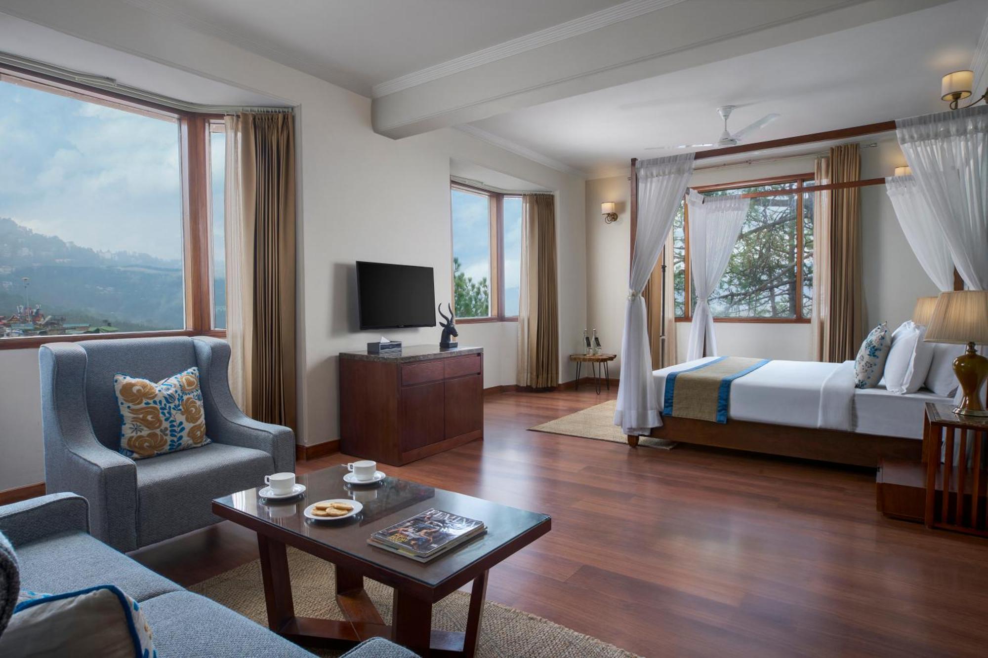 8Fold By Larisa Hotel Shimla Buitenkant foto