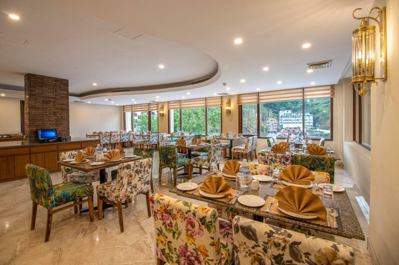 8Fold By Larisa Hotel Shimla Buitenkant foto
